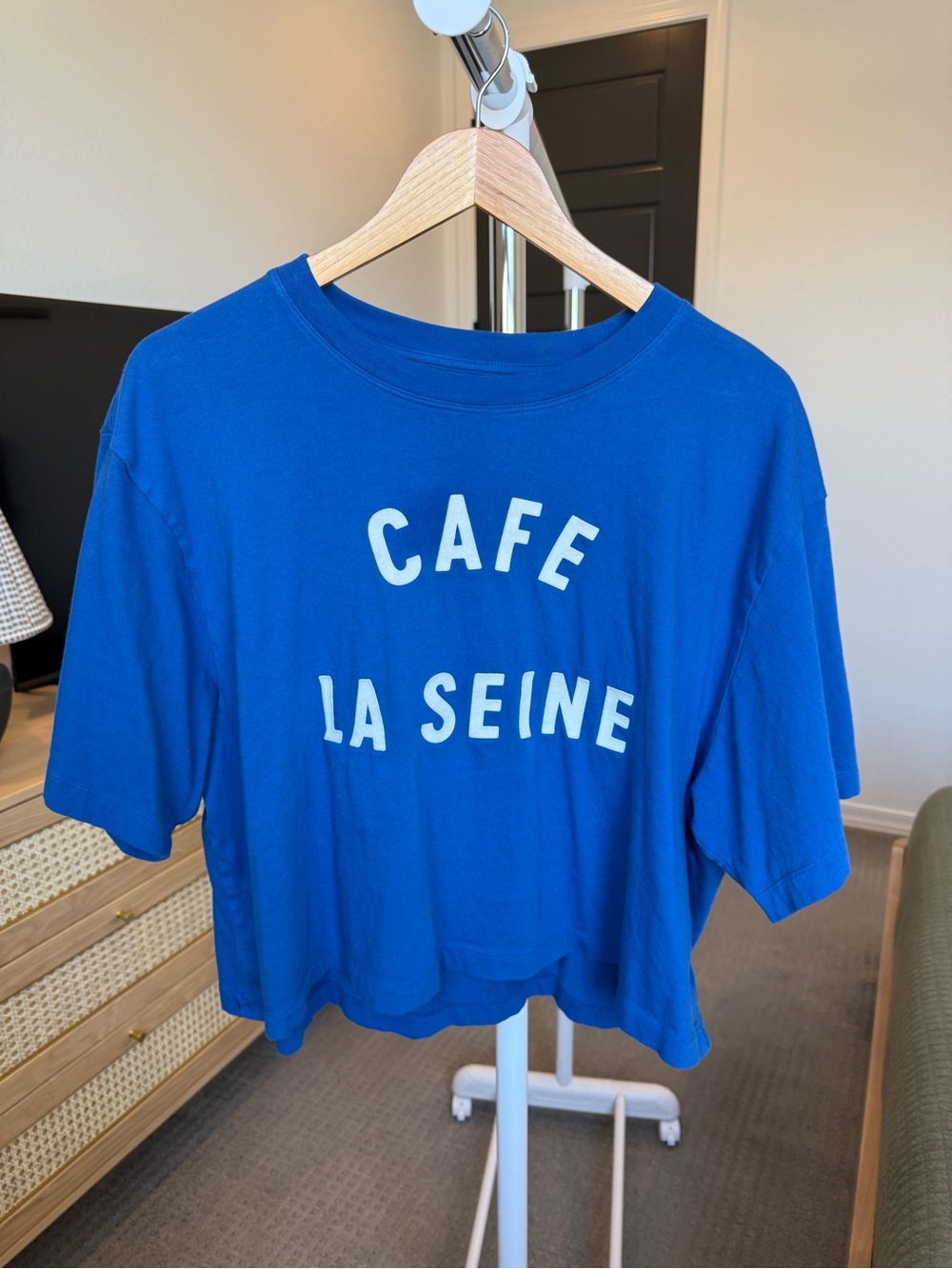 American Eagle Outfitters Blue 'Cafe La Seine' Short Sleeve Tee